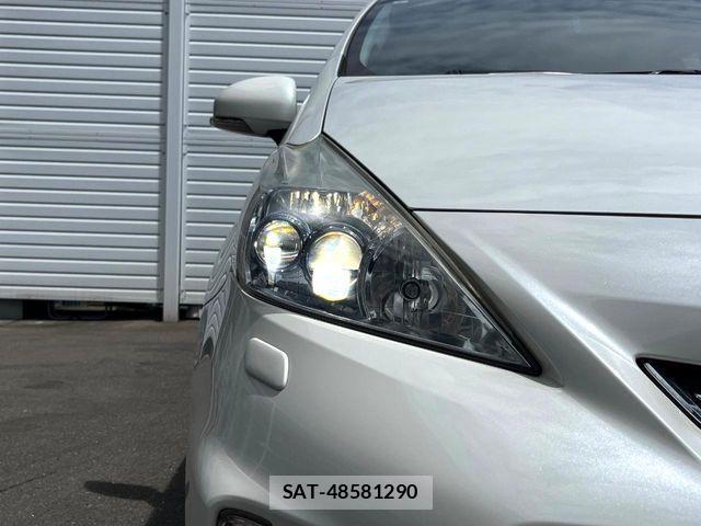 Toyota PRIUS ALPHA 2013-09 7393687-12