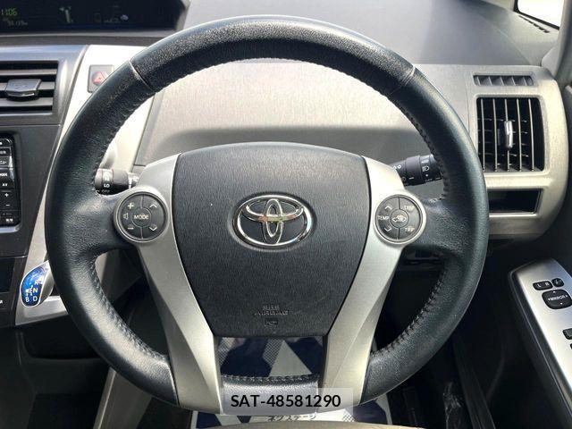 Toyota PRIUS ALPHA 2013-09 7393687-7