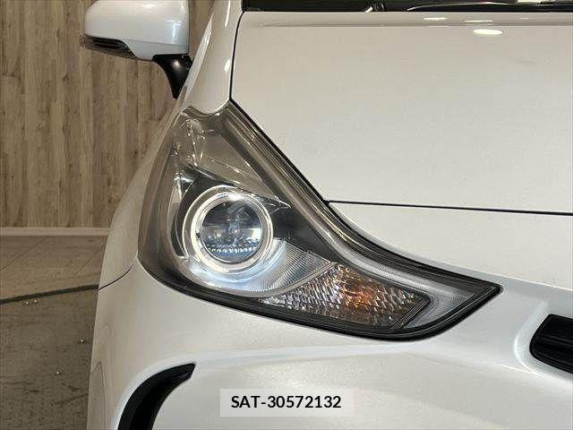 Toyota PRIUS ALPHA 2015-06 7393683-22