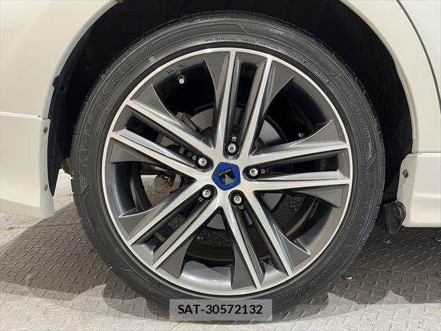 Toyota PRIUS ALPHA 2015-06 7393683-27