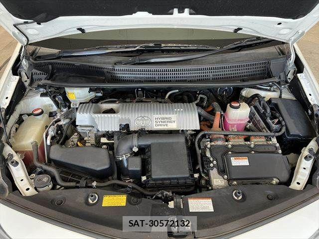 Toyota PRIUS ALPHA 2015-06 7393683-29