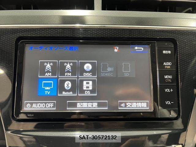 Toyota PRIUS ALPHA 2015-06 7393683-4