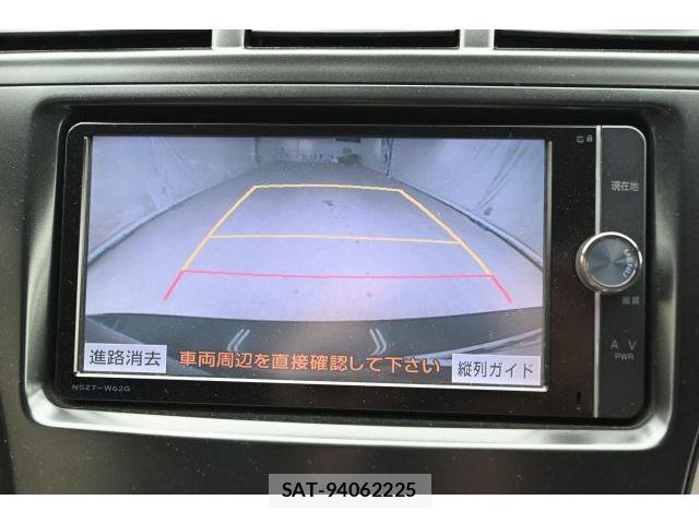 Toyota PRIUS ALPHA 2012-08 7393690-20