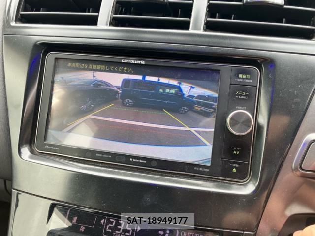 Toyota PRIUS ALPHA 2014-02 7393691-17