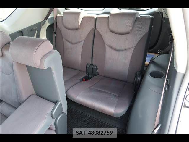 Toyota PRIUS ALPHA 2012-05 7457025-20
