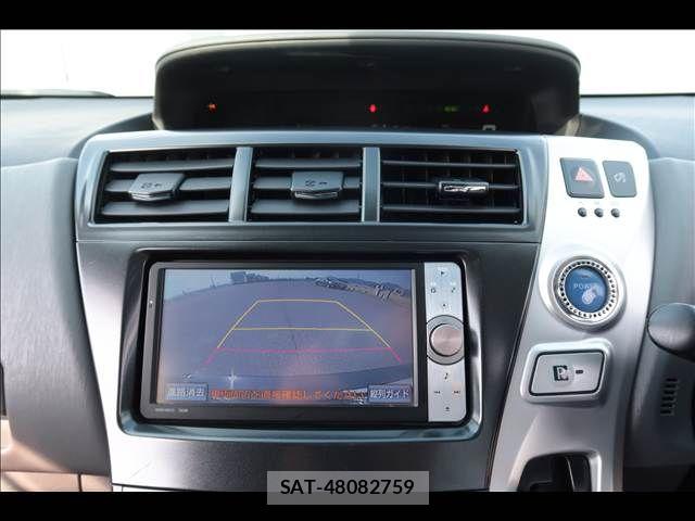 Toyota PRIUS ALPHA 2012-05 7457025-28