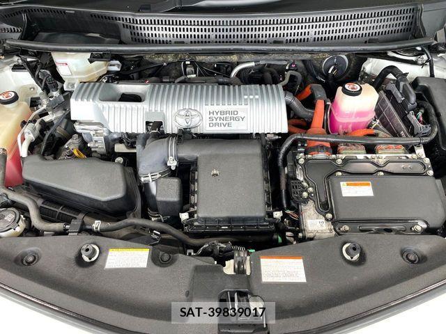 Toyota PRIUS ALPHA 2020-07 7457006-17