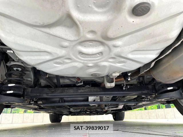 Toyota PRIUS ALPHA 2020-07 7457006-18