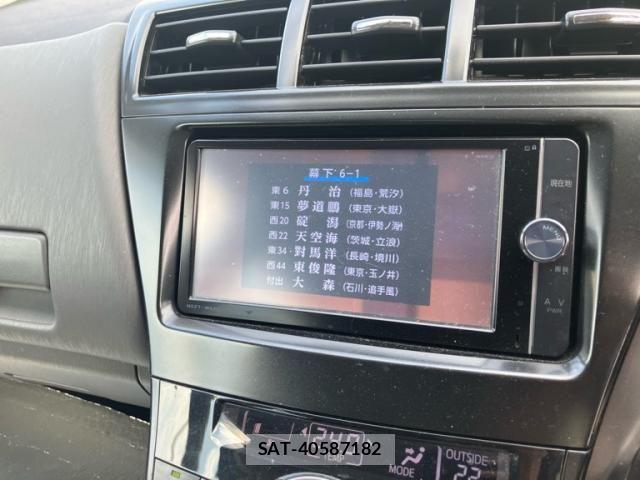 Toyota PRIUS ALPHA 2013-12 7457041-21