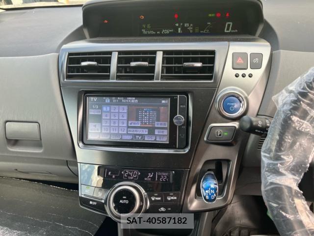 Toyota PRIUS ALPHA 2013-12 7457041-22