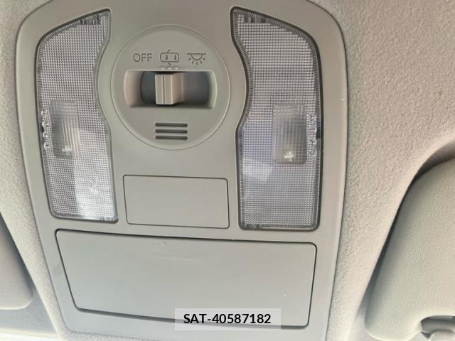 Toyota PRIUS ALPHA 2013-12 7457041-23