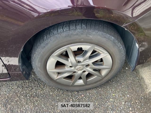 Toyota PRIUS ALPHA 2013-12 7457041-6