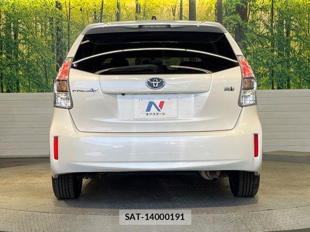 Toyota PRIUS ALPHA 2012-11 7457024-15