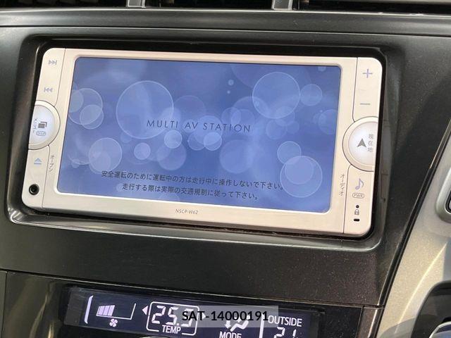 Toyota PRIUS ALPHA 2012-11 7457024-2