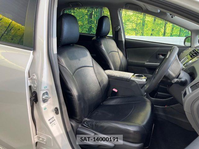Toyota PRIUS ALPHA 2012-11 7457024-8