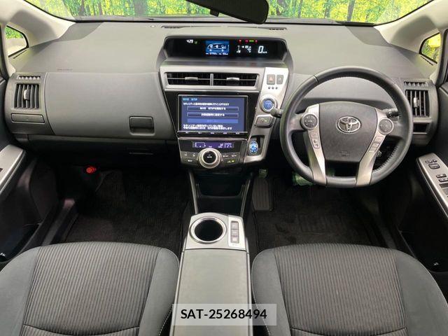 Toyota PRIUS ALPHA 2018-08 7457004-1