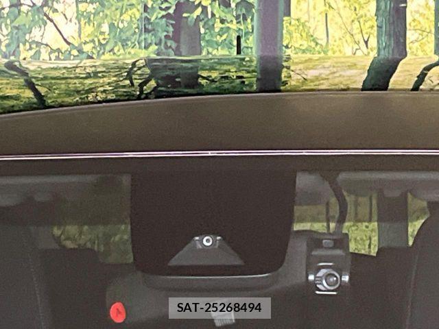 Toyota PRIUS ALPHA 2018-08 7457004-2