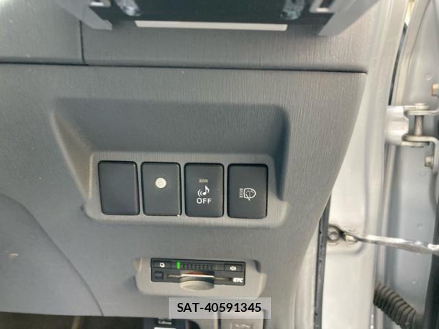 Toyota PRIUS ALPHA 2013-12 7457022-20
