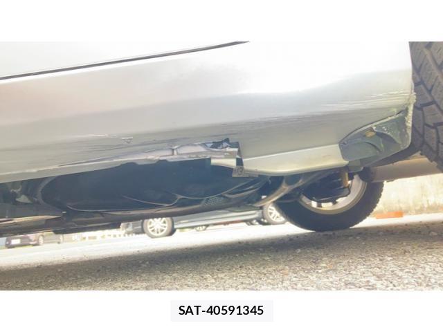 Toyota PRIUS ALPHA 2013-12 7457022-24