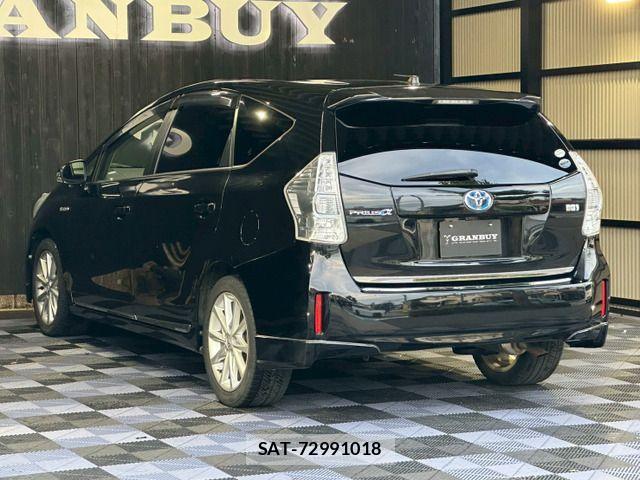 Toyota PRIUS ALPHA 2011-09 7457023-14