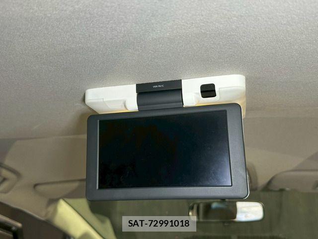 Toyota PRIUS ALPHA 2011-09 7457023-8