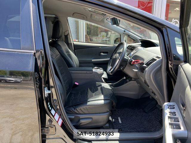 Toyota PRIUS ALPHA 2012-12 7457018-13