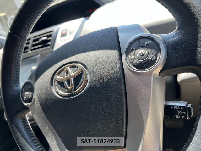 Toyota PRIUS ALPHA 2012-12 7457018-14