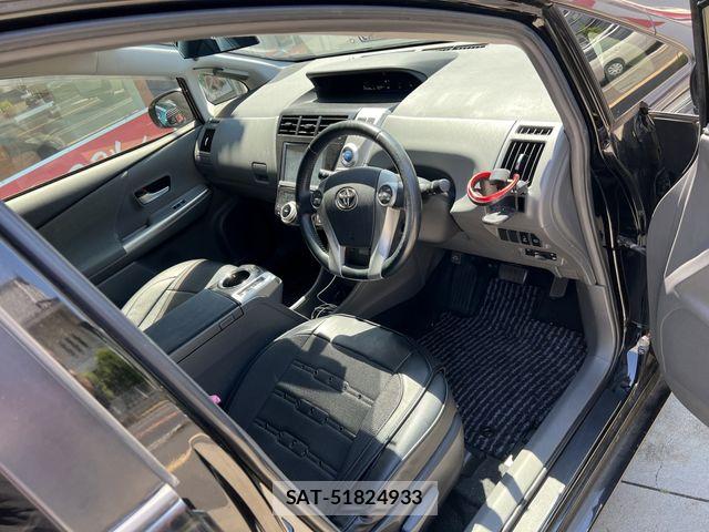 Toyota PRIUS ALPHA 2012-12 7457018-3