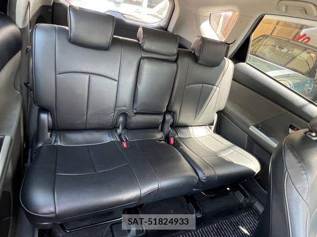 Toyota PRIUS ALPHA 2012-12 7457018-5