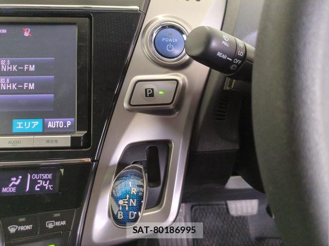 Toyota PRIUS ALPHA 2015-05 7457016-10