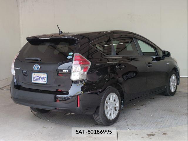 Toyota PRIUS ALPHA 2015-05 7457016-1