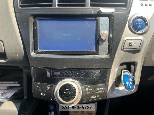 Toyota PRIUS ALPHA 2012-03 7457039-15