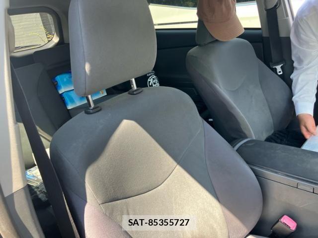 Toyota PRIUS ALPHA 2012-03 7457039-20