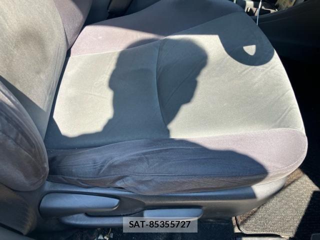 Toyota PRIUS ALPHA 2012-03 7457039-21