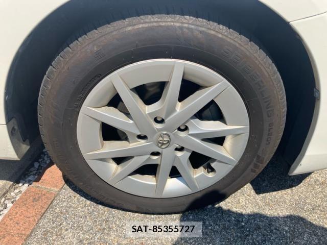 Toyota PRIUS ALPHA 2012-03 7457039-4