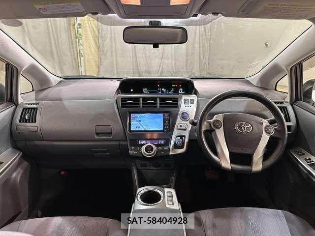 Toyota PRIUS ALPHA 2011-12 7457019-15