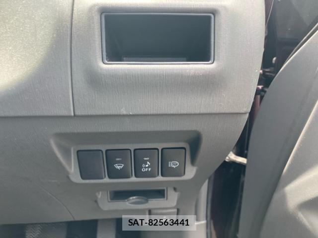 Toyota PRIUS ALPHA 2013-11 7457028-13