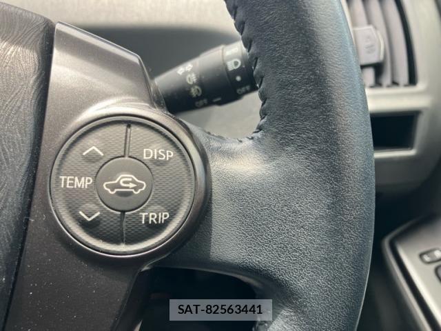 Toyota PRIUS ALPHA 2013-11 7457028-15