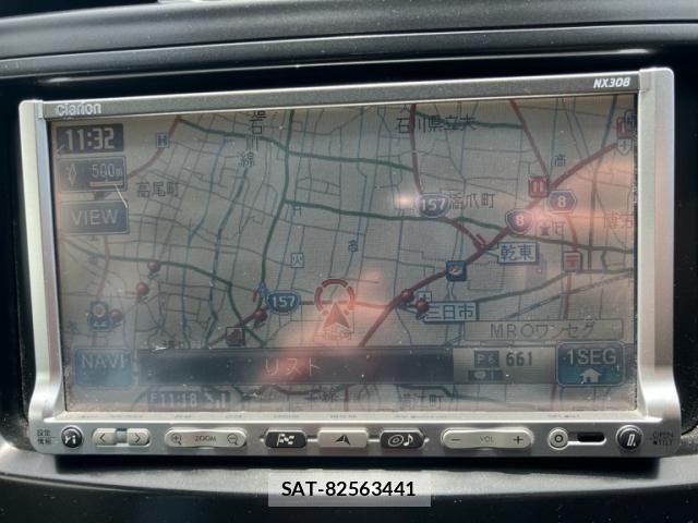 Toyota PRIUS ALPHA 2013-11 7457028-20