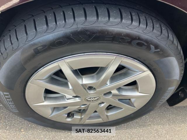 Toyota PRIUS ALPHA 2013-11 7457028-6