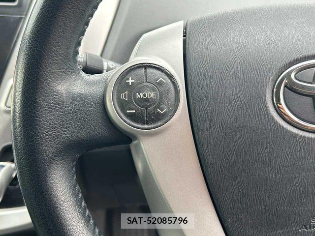 Toyota PRIUS ALPHA 2011-12 7457027-12