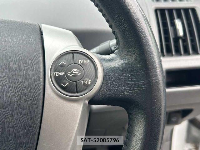 Toyota PRIUS ALPHA 2011-12 7457027-13