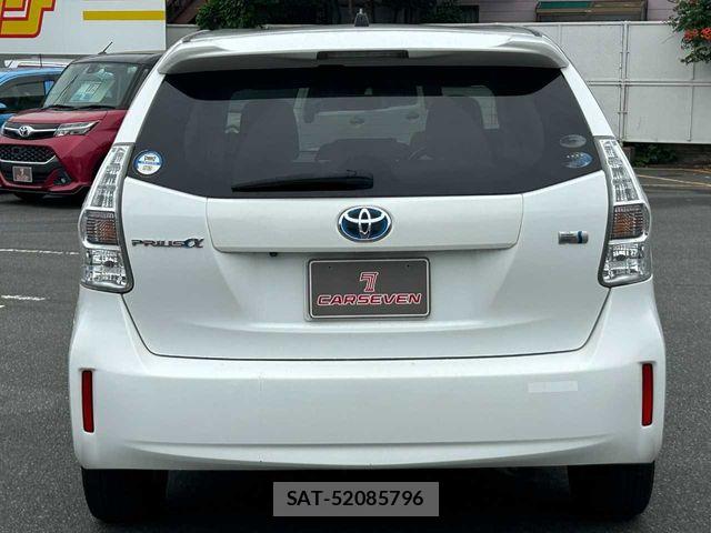 Toyota PRIUS ALPHA 2011-12 7457027-25