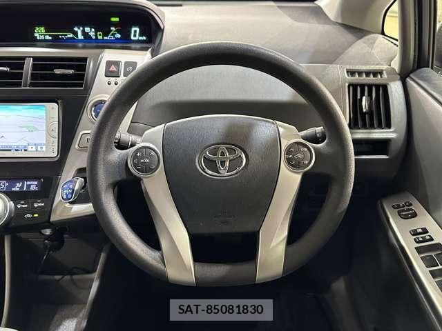 Toyota PRIUS ALPHA 2013-07 7457020-9
