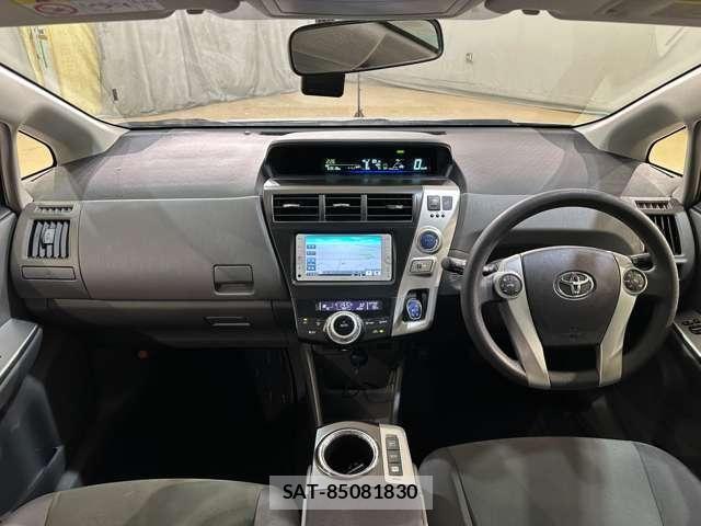 Toyota PRIUS ALPHA 2013-07 7457020-15