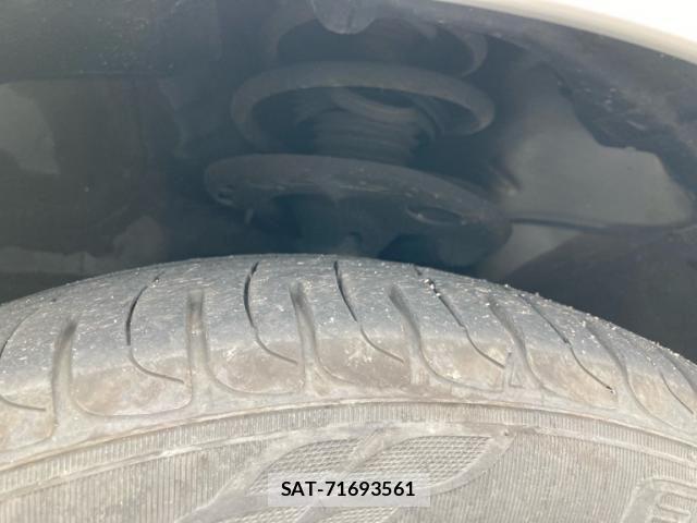 Toyota PRIUS ALPHA 2013-11 7457037-8