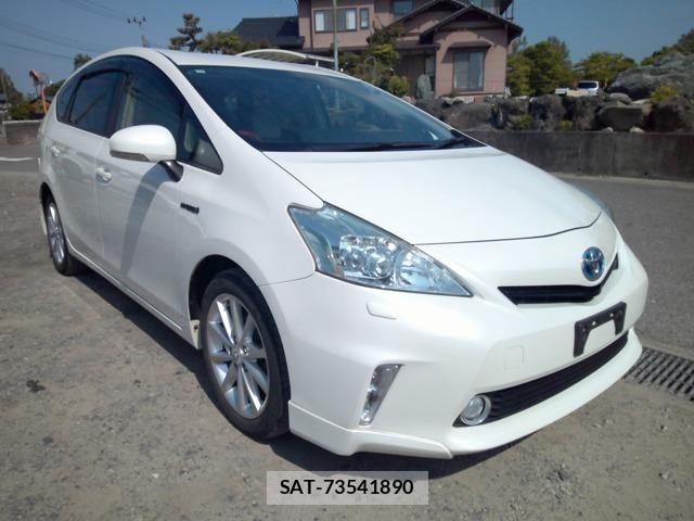 Toyota PRIUS ALPHA 2013-02 7502381-0