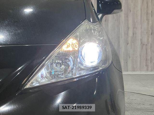 Toyota PRIUS ALPHA 2014-12 7502379-11