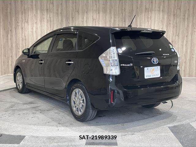 Toyota PRIUS ALPHA 2014-12 7502379-20