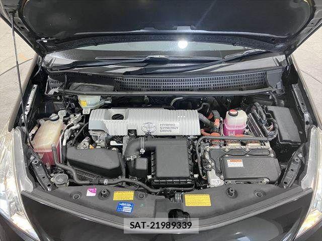 Toyota PRIUS ALPHA 2014-12 7502379-23